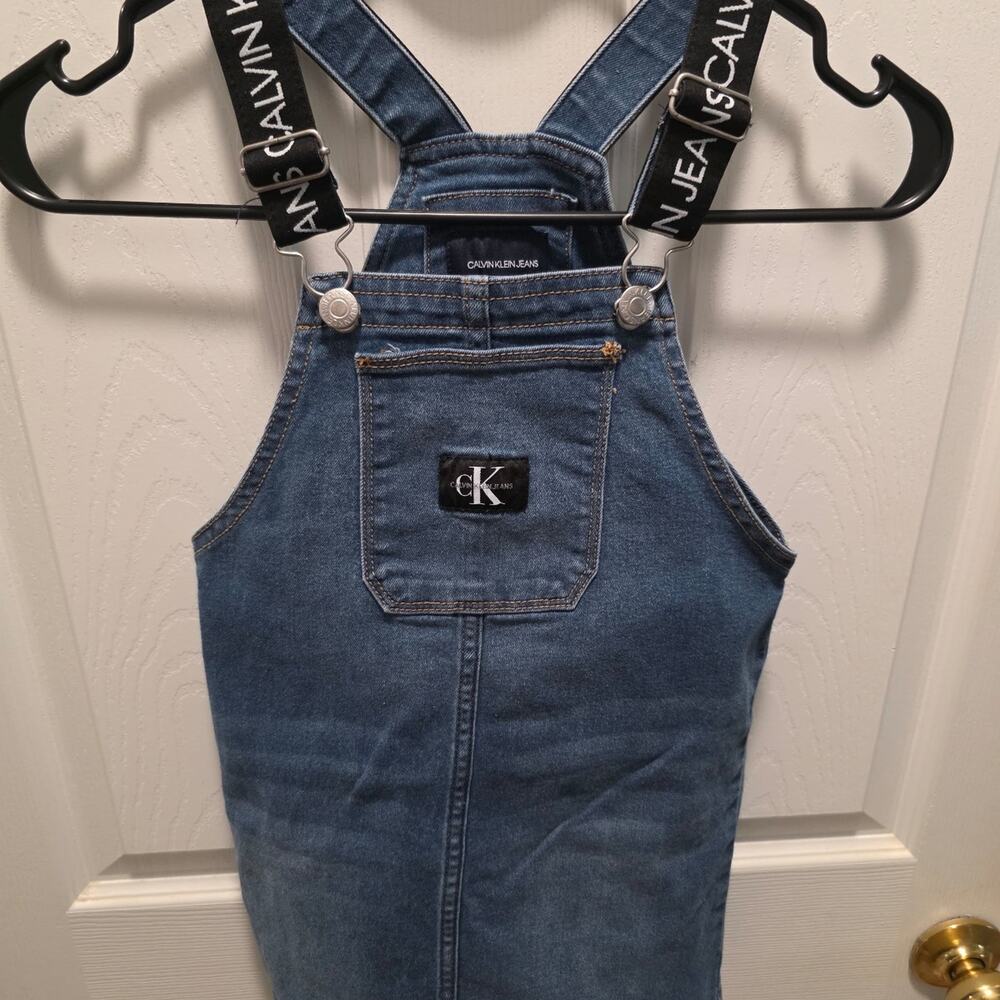 Calvin Klein Jeans Denim Pinafore Dress Logo Straps Girls Size 6 Medium Wash